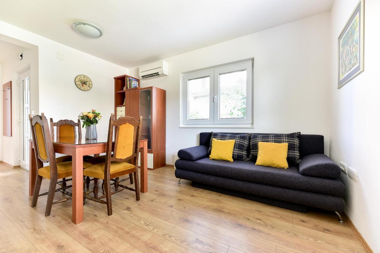 Apartment Inka Nice And Comfy Задар Екстериор снимка