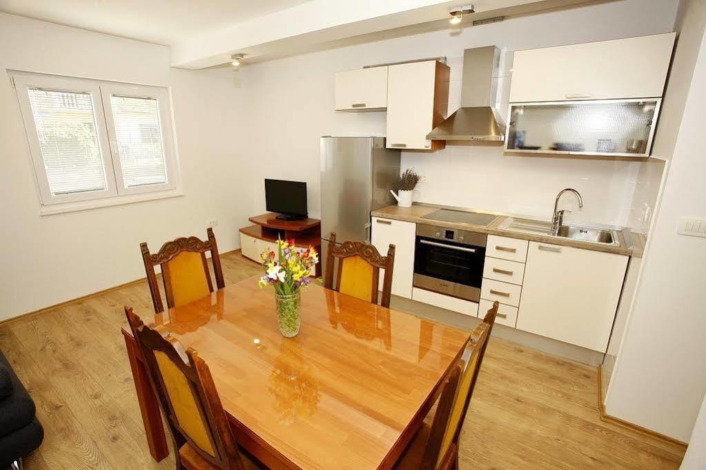 Apartment Inka Nice And Comfy Задар Екстериор снимка